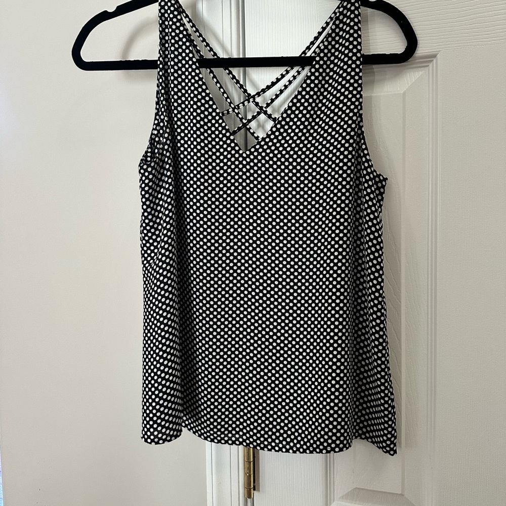 Express Monochrome Criss-Cross Tank Top 🖤🤍